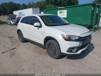 MITSUBISHI RVR 2018