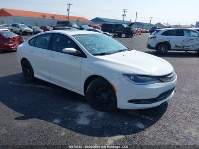 CHRYSLER 200 2015