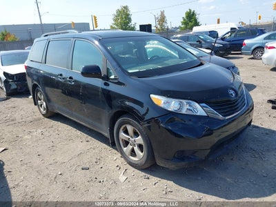 TOYOTA SIENNA 2017