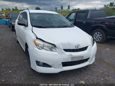 TOYOTA MATRIX 2010