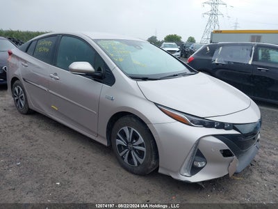 TOYOTA PRIUS PRIME 2017