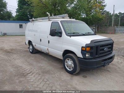 FORD ECONOLINE 2010