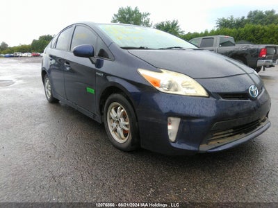 TOYOTA PRIUS 2013