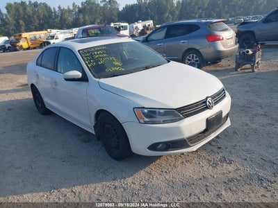 VOLKSWAGEN JETTA SEDAN 2013