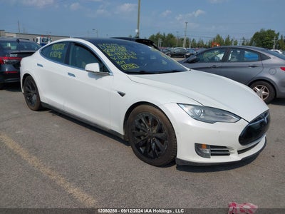 TESLA MODEL S 2016