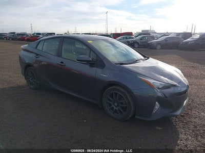TOYOTA PRIUS 2016