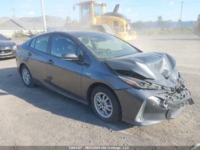 TOYOTA PRIUS PRIME 2017