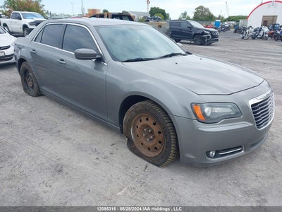 CHRYSLER 300 2012