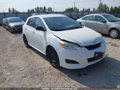 TOYOTA MATRIX 2010