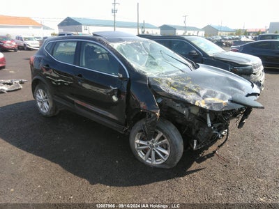NISSAN QASHQAI 2019