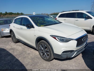 INFINITI QX30 2018