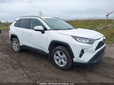 TOYOTA RAV4 XLE 2021