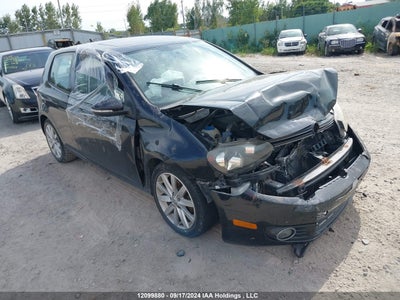 VOLKSWAGEN GOLF 2010