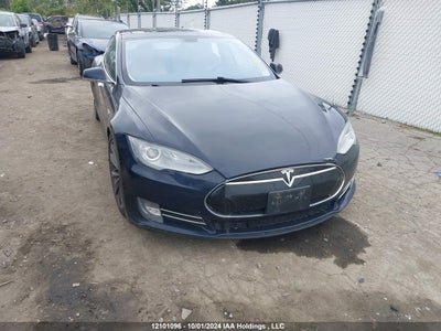 TESLA MODEL S 2013