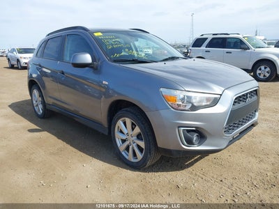 MITSUBISHI RVR 2013