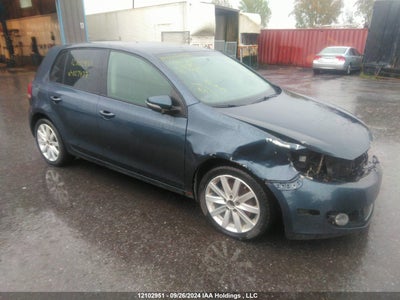 VOLKSWAGEN GOLF 2013