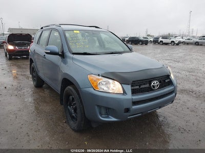 TOYOTA RAV4 2011