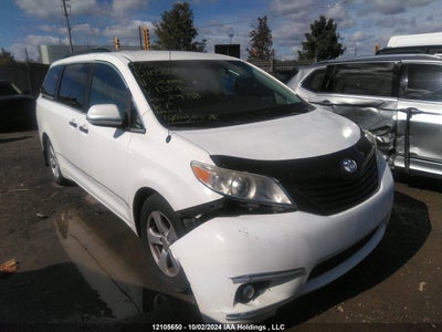 TOYOTA SIENNA 2011