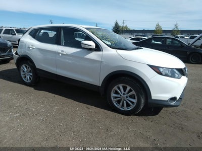 NISSAN QASHQAI 2017