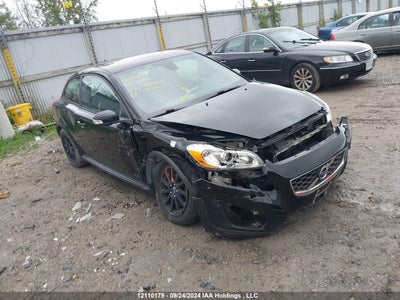 VOLVO C30 2012