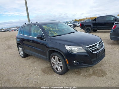 VOLKSWAGEN TIGUAN 2011