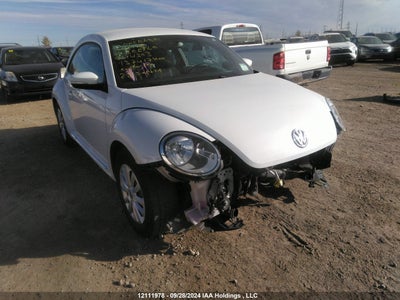 VOLKSWAGEN BEETLE COUPE 2017