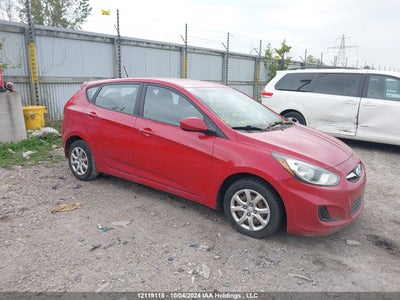 HYUNDAI ACCENT 2013