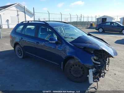 VOLKSWAGEN GOLF WAGON 2014