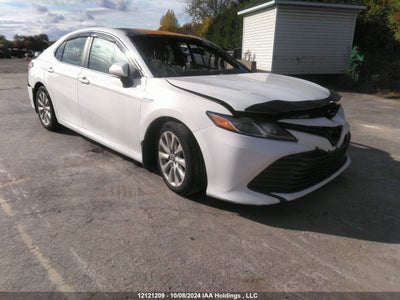 TOYOTA CAMRY 2019