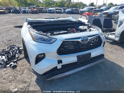 TOYOTA HIGHLANDER 2022