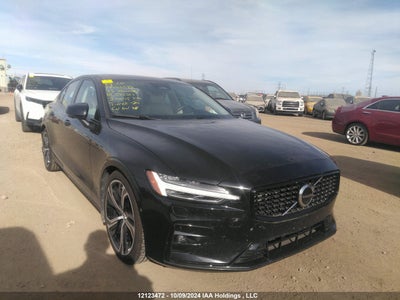 VOLVO S60 2023