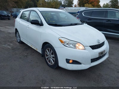 TOYOTA MATRIX 2010