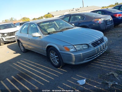 TOYOTA CAMRY 2001