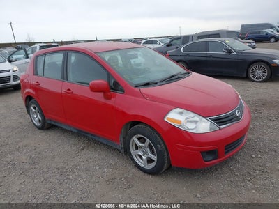 NISSAN VERSA 2010
