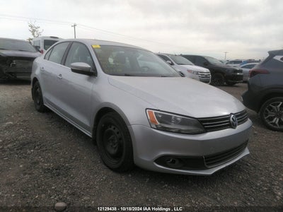 VOLKSWAGEN JETTA SEDAN 2013