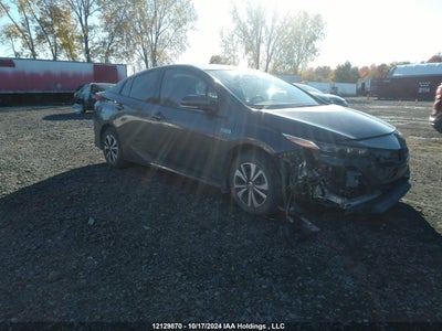 TOYOTA PRIUS PRIME 2018