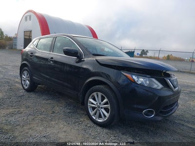 NISSAN QASHQAI 2019