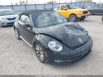 VOLKSWAGEN BEETLE 2014