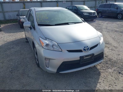 TOYOTA PRIUS 2012