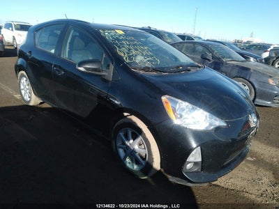 TOYOTA PRIUS C 2014