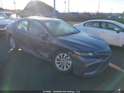 TOYOTA CAMRY 2024