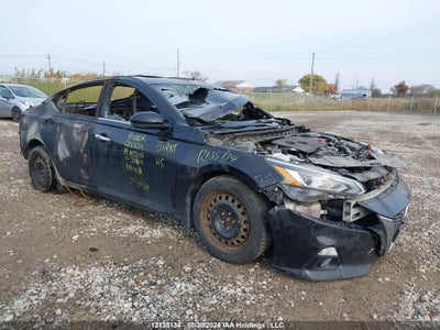 NISSAN ALTIMA 2019