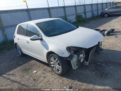VOLKSWAGEN GOLF 2010