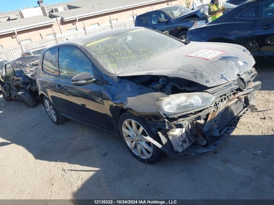 VOLKSWAGEN GOLF 2010
