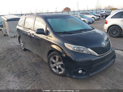 TOYOTA SIENNA 2017