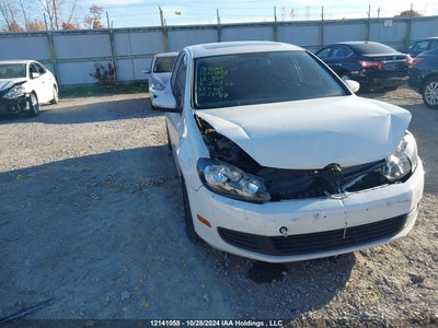 VOLKSWAGEN GOLF 2012