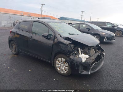 TOYOTA YARIS 2015