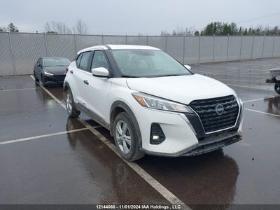 NISSAN KICKS 2024