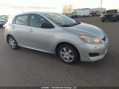 TOYOTA MATRIX 2010