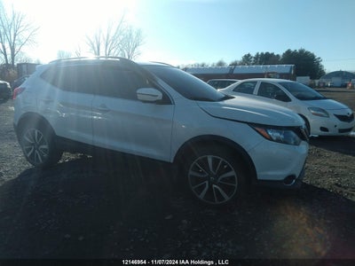 NISSAN QASHQAI 2018